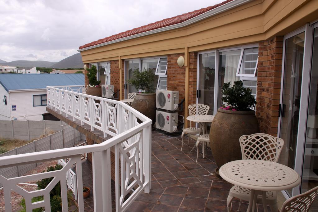 Blougans B&B Gansbaai Exterior photo